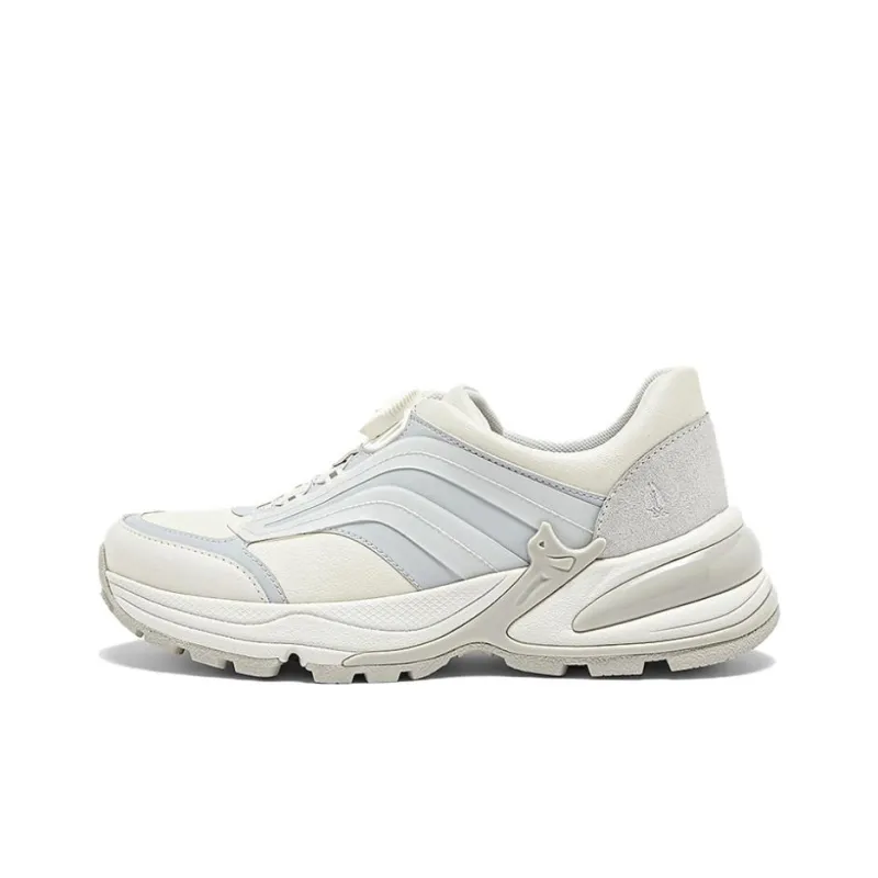 Hush Puppies Low-Top Chunky Sneakers Women's-6