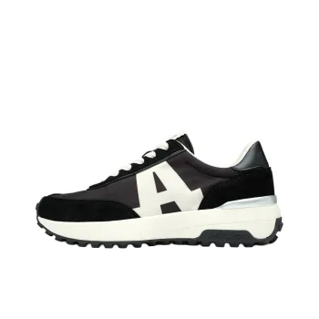 AKIII CLASSIC SPRING FIRED Low Top Casual Shoes Unisex Black