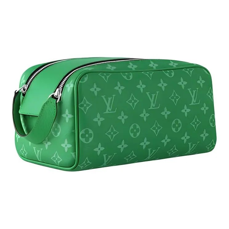 LOUIS VUITTON M31037 Dopp Kit-2