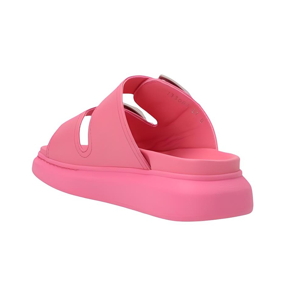 【送料&関税込】Alexander McQueen Buckle Sandals Alexander McQueen Buckle Leather Sandals | Black | FARFETCH