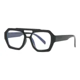 Black Frame Plano