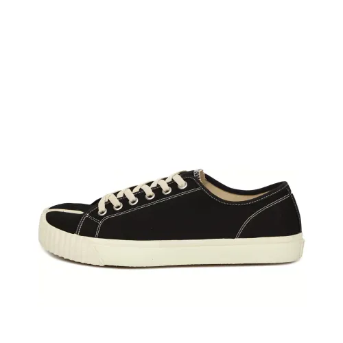 Maison Margiela Tabi Low-top Sneakers