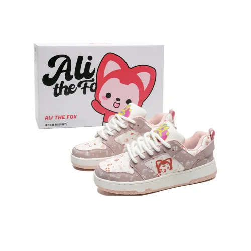 ALI THE FOX Skateboard Shoes Unisex Low-Top Cream Pink