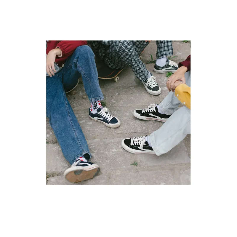 Vision Street Wear Astley Pro Skateboard Shoes Unisex Low Top Black/White-9