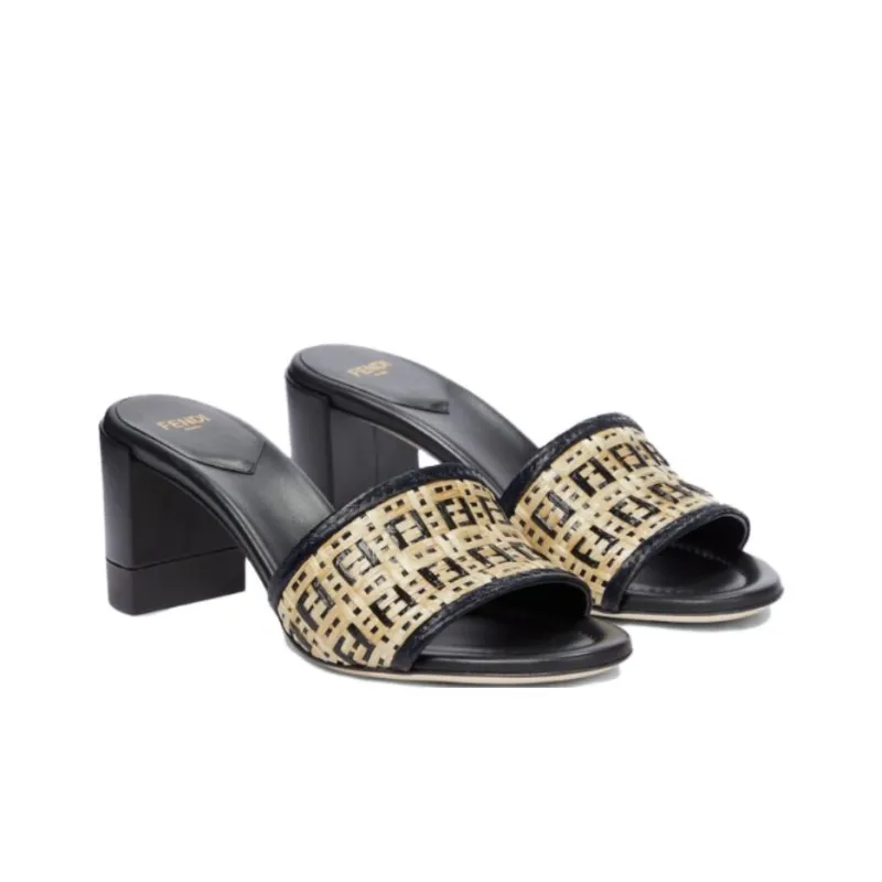 FENDI Slide Slippers Women's Black-4