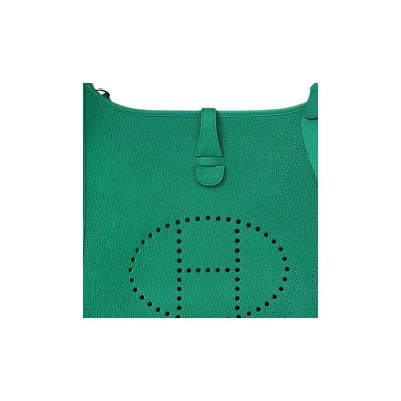 HERMES Evelyne Shoulder Bags-3
