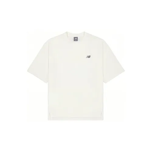 New Balance Shifted Oversized T-Shirts Men White