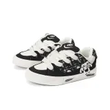 Classic Black White