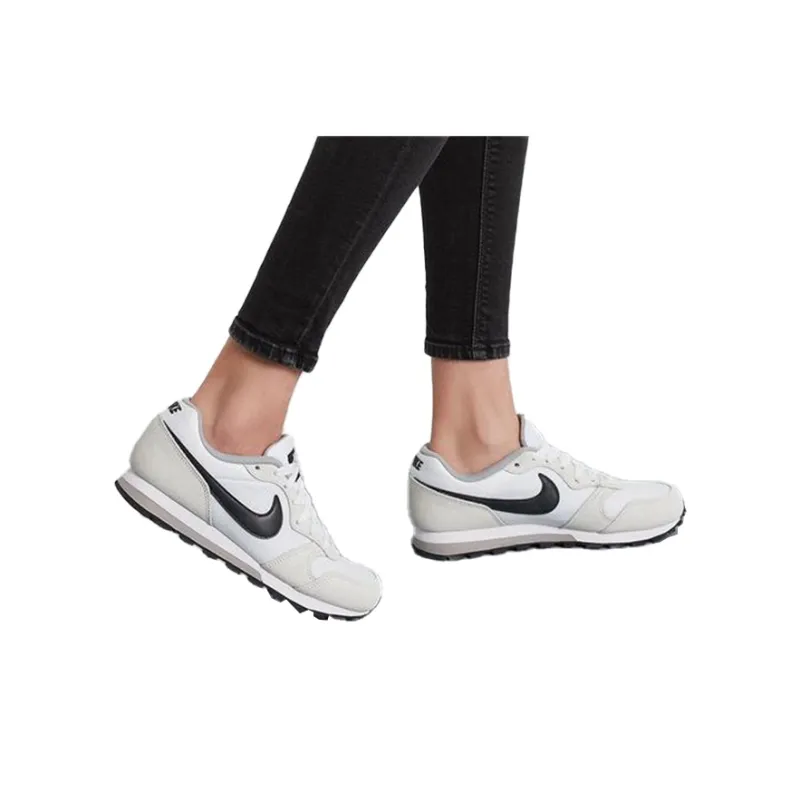 Nike Md Runner 2 Grey/White/Black Women's-6