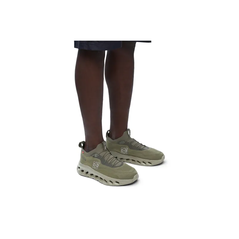 On Running Cloudtilt LOEWE Khaki Green-4
