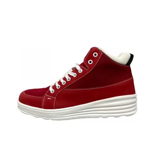 FENDI Casual Shoes Men High-Top Deep Red