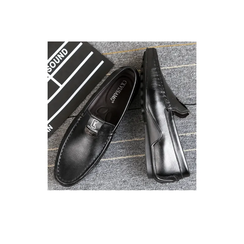 CKVUSAMG Gommino Loafers Unisex Black/White-9