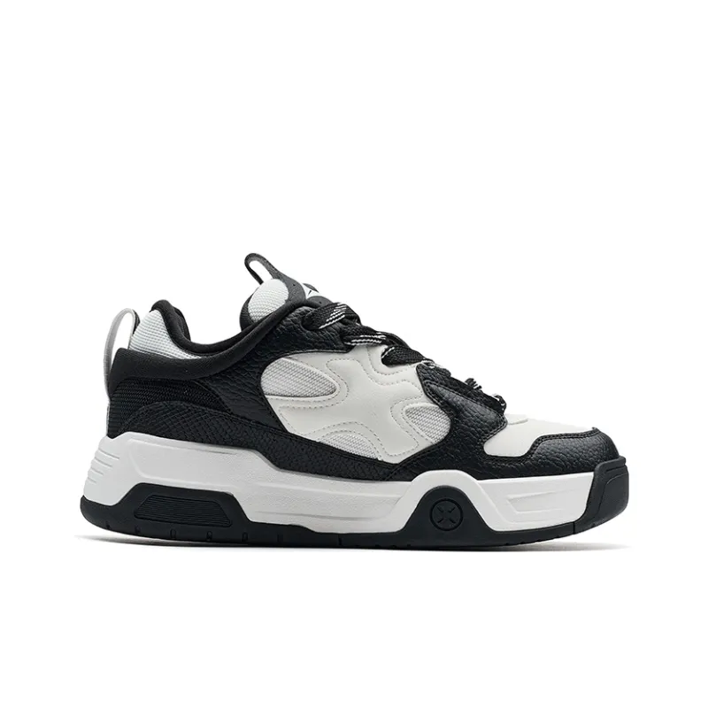 XTEP Star X Stars Wear Resistant Low Top Skateboard Shoes Men's Black/Sail White-1