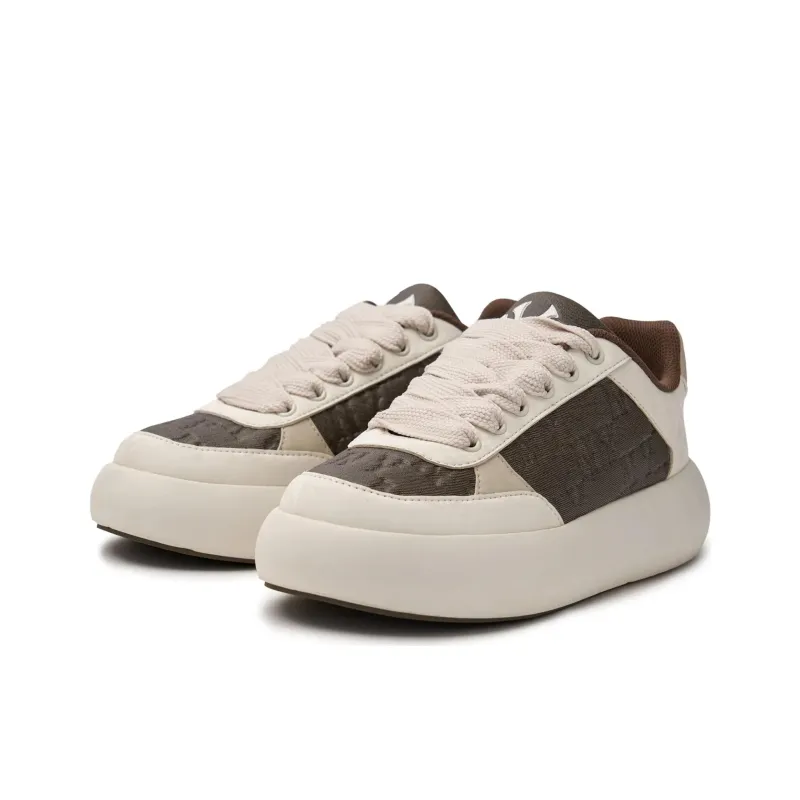 MLB New York Yankees Warm Slip Resistant Low Top Skateboard Shoes Unisex Light Brown-2