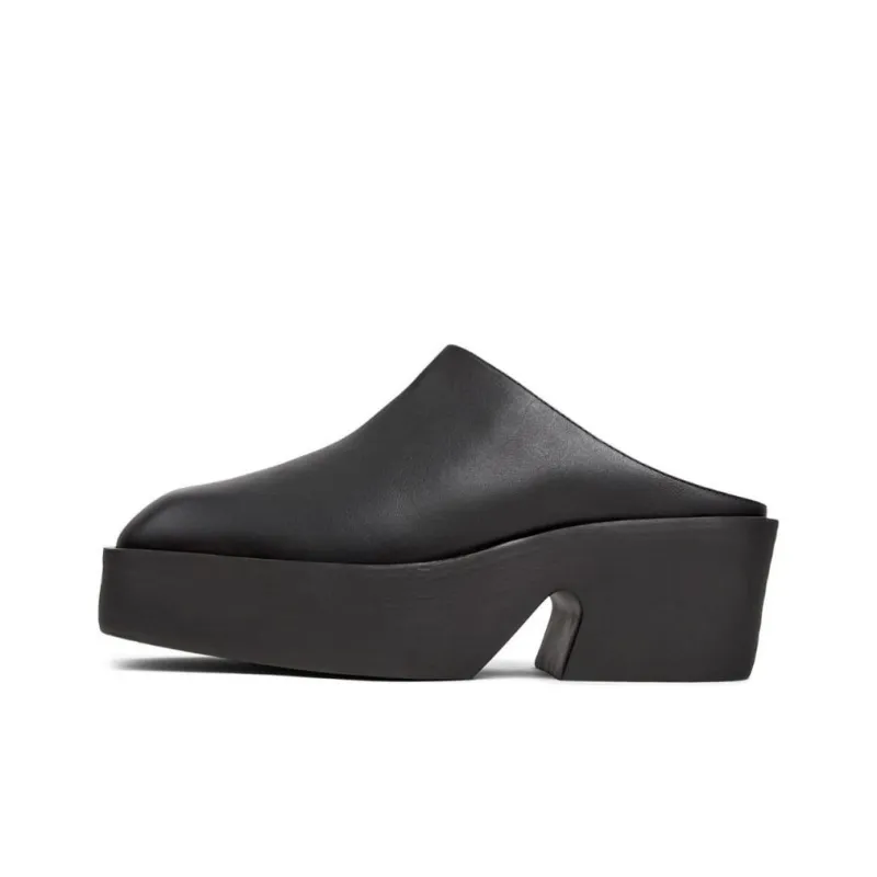 CAMPER Closed Toe Slippers Women's Black-0