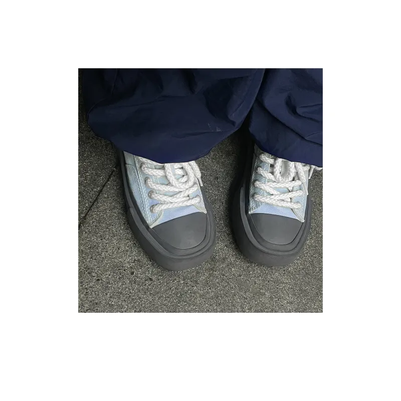 CROOKED CARD Low Top Canvas Shoes Unisex Sky Blue-6