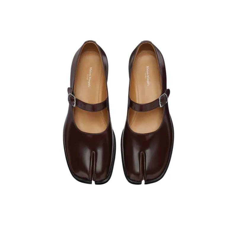 Maison Margiela Tabi Mary Jane Flat Shoes Women's-4