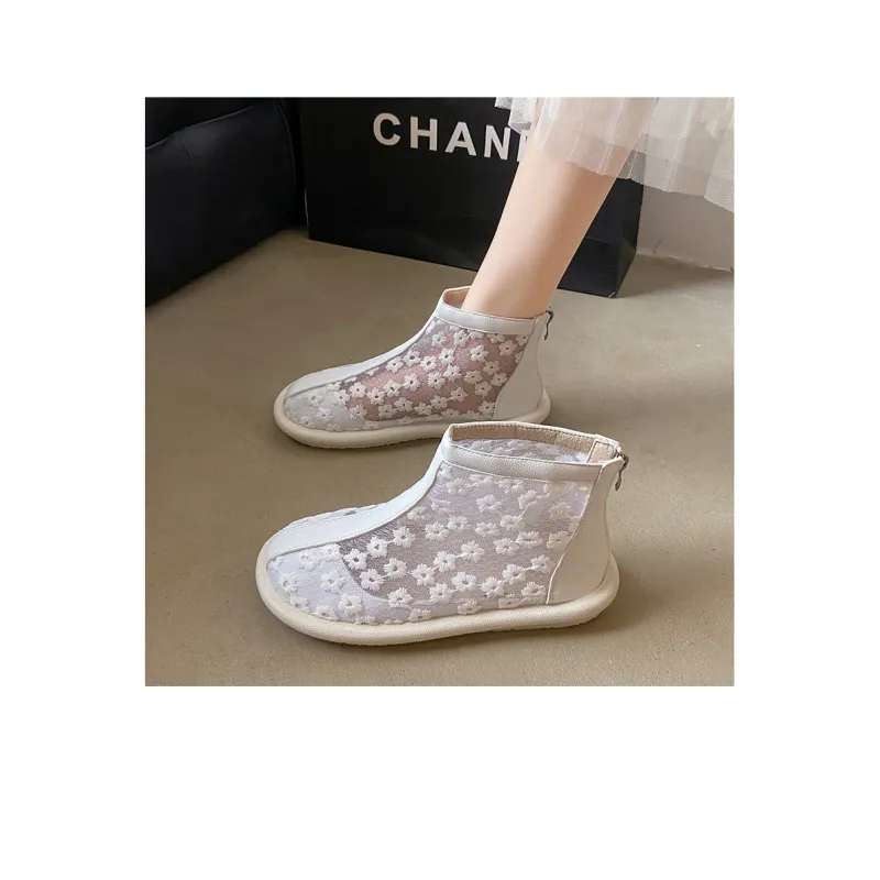Bull charm Ankle Boots Women's White/Apricot-1