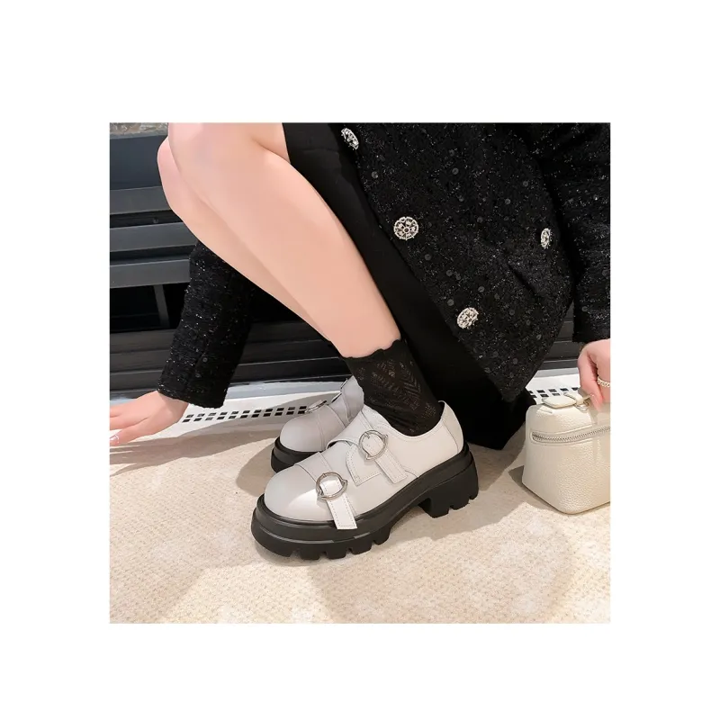 MIS. DANNY Loafers Women's Black/White/Brown-6
