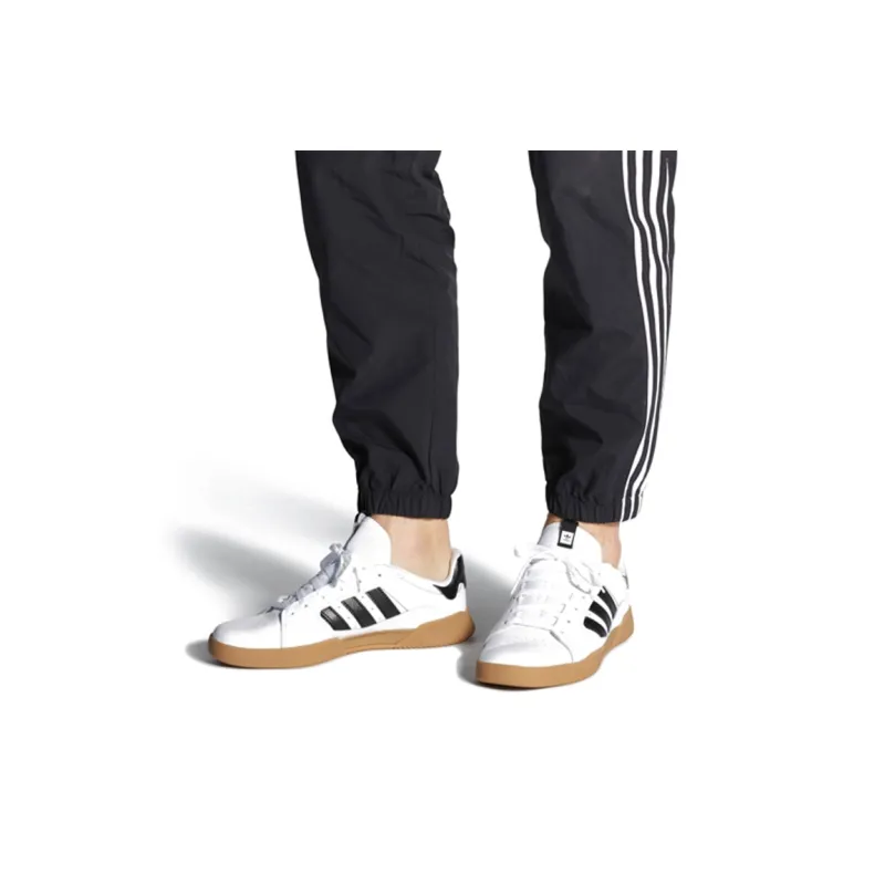 Adidas Originals Vrx Low 'White Gum'-5