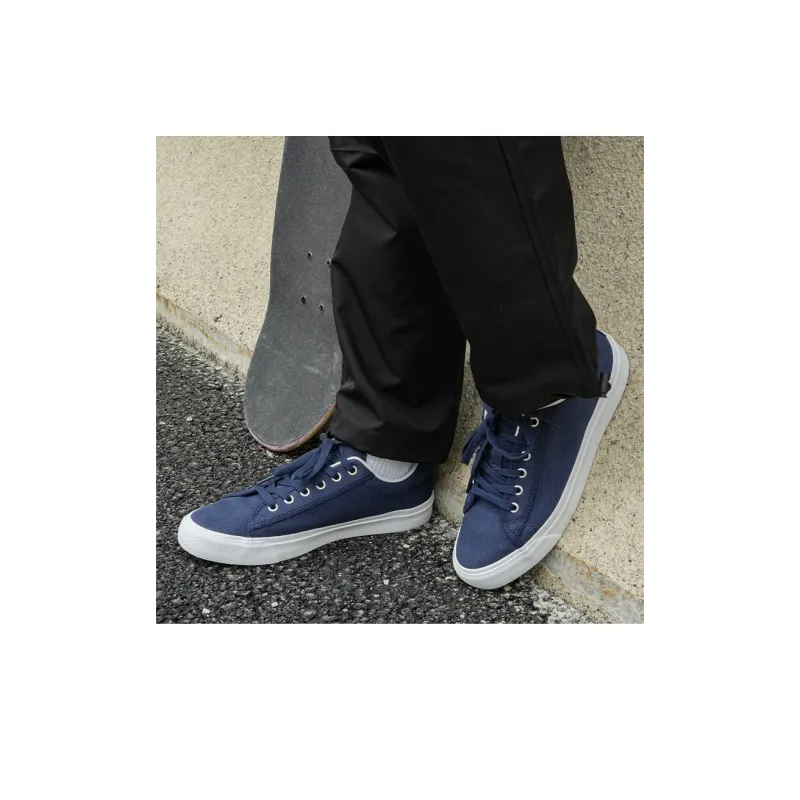 GOLUCK Lightweight And Breathable Low Top Skateboard Shoes Unisex Galaxy Blue-5