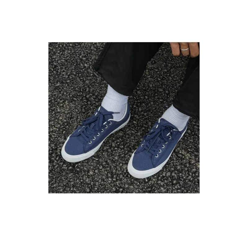GOLUCK Lightweight And Breathable Low Top Skateboard Shoes Unisex Galaxy Blue-7