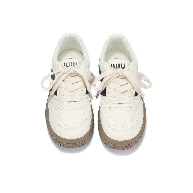 Yobn Lightweight And Breathable Low Top Skateboard Shoes Women's Beige Black-3