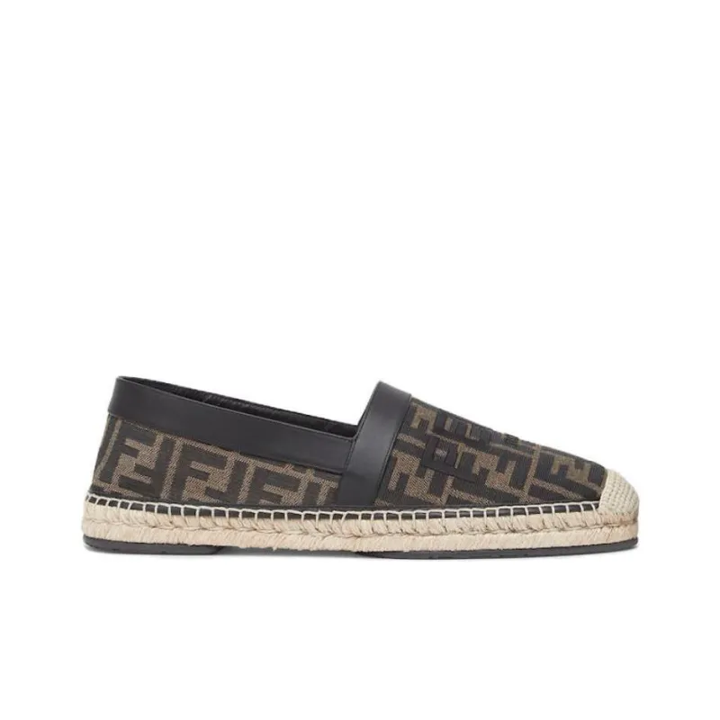 FENDI Logo Embroidered Slip-On Espadrillas-1