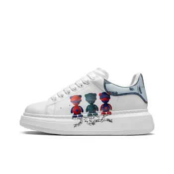 ROBERTA DI CAMERINO Low Top Skateboard Shoes Men's White