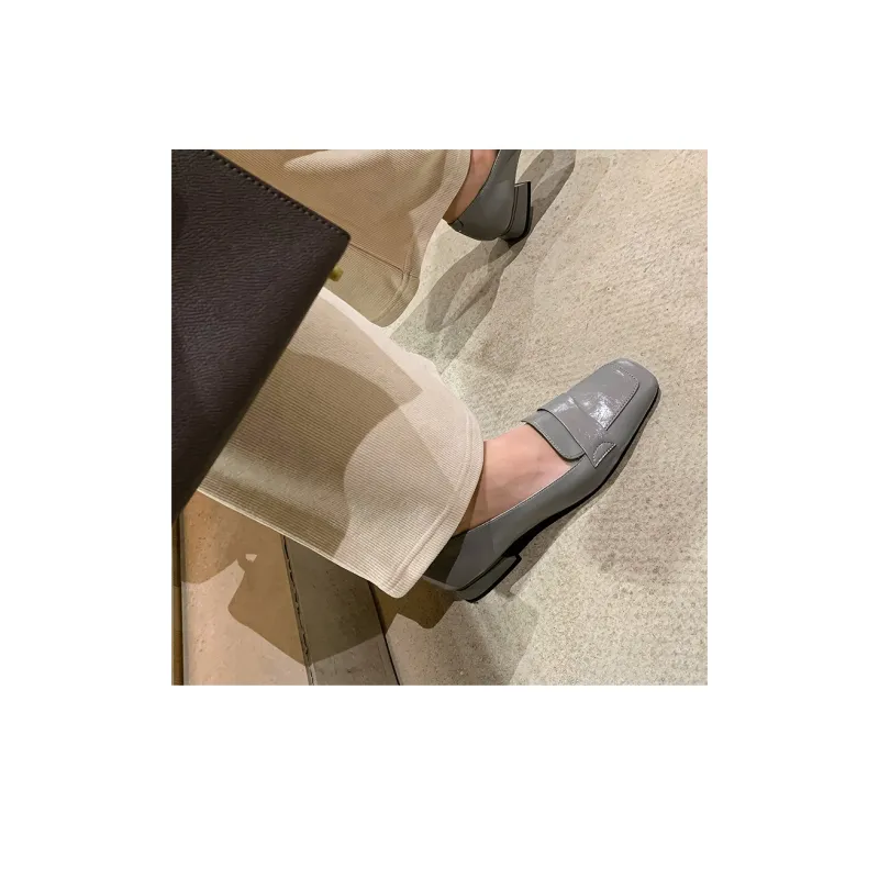 Little Queen Renee Loafers Women's-10