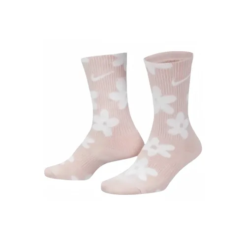 Nike Unisex Mid-Calf Socks