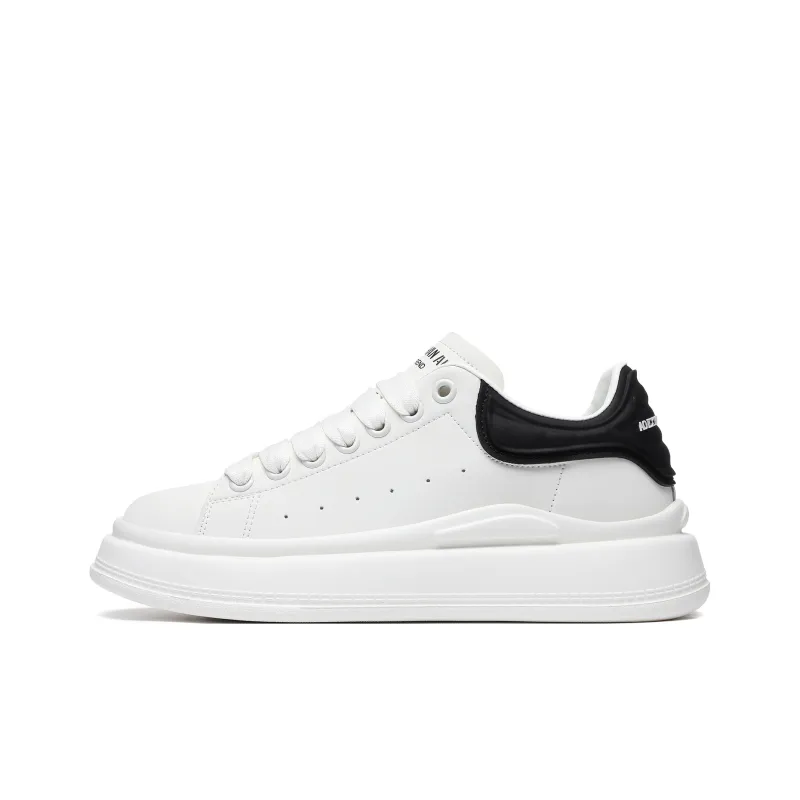 CEDAR HAN Small White Shoes Cushioning Wear Resistant Low Top Skateboard Shoes Unisex-0