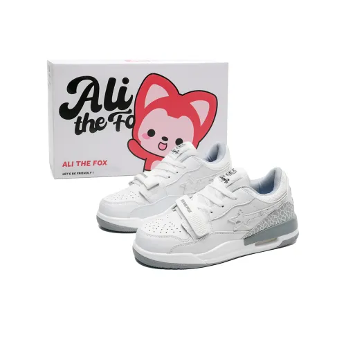 ALI THE FOX Skateboard Shoes Unisex Low-Top