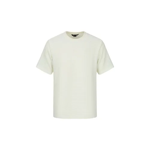 URBAN REVIVO T-Shirts Men Off White