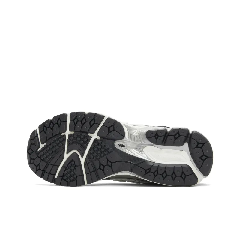 New Balance 1906R Silver Black-5