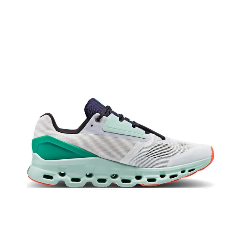 On Running Cloudstratus Undyed White Creek-1