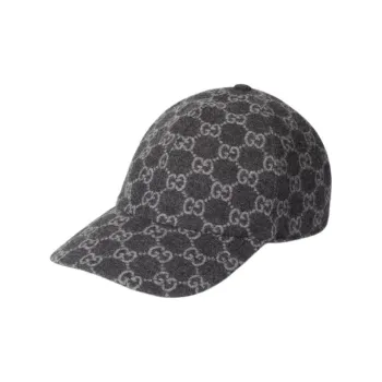 GUCCI Gg Flannel Baseball Cap