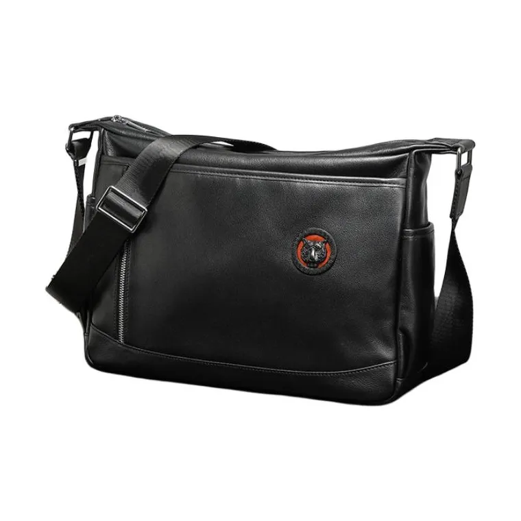VIHUS Top Grain Cow Leather Shoulder Bag Regular Men's Black-0