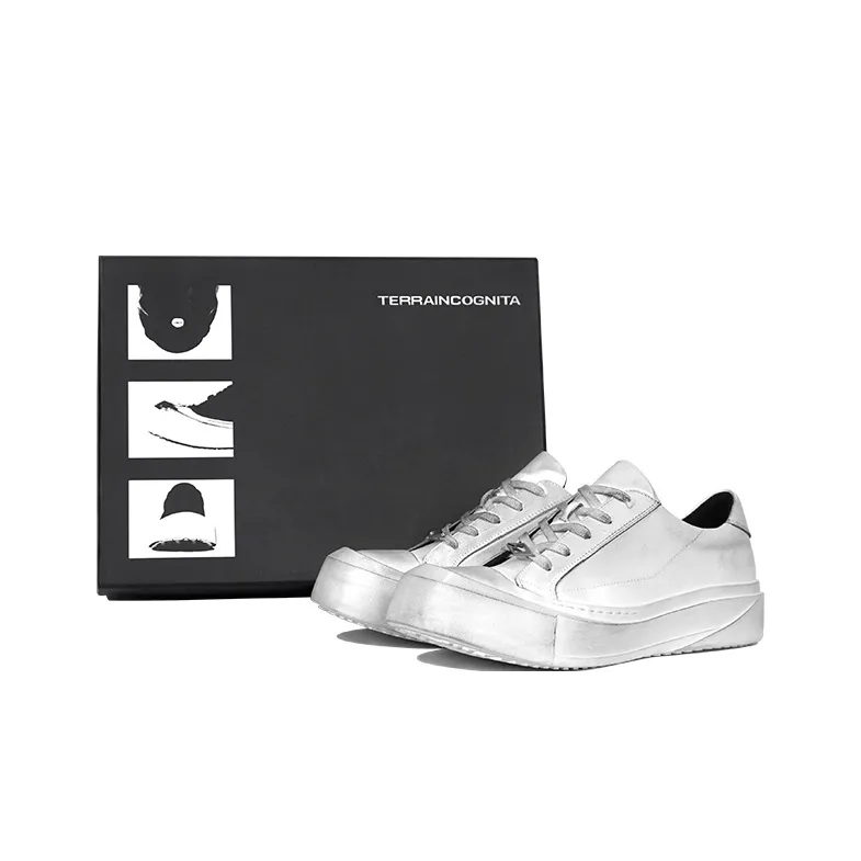 TERRA INCOGNITA Low Top Skateboard Shoes Unisex Crescent Moon Box-0