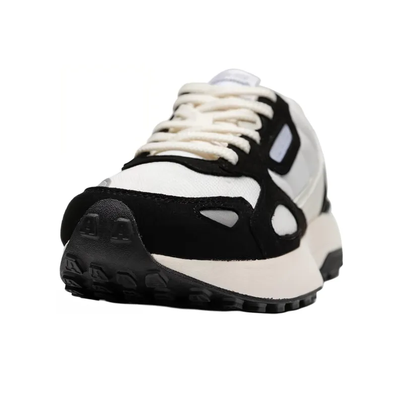 AKIII CLASSIC HERITAGE JOGGER Athletic Shoes Low Top Casual Shoes Unisex Black White-1