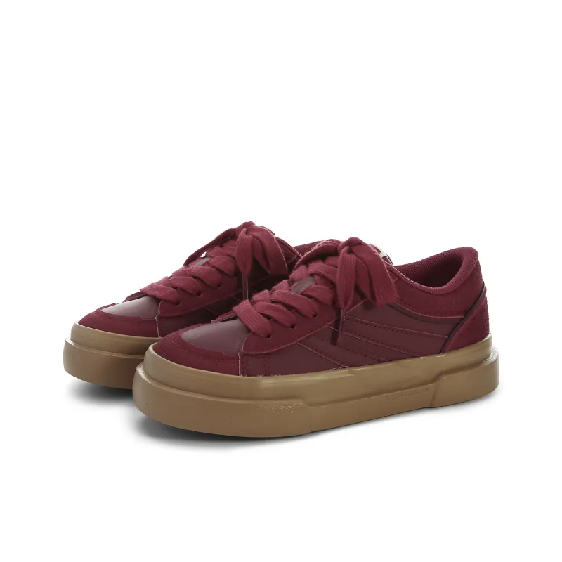 Lovely You Non slip Lightweight Low Top Skateboard Shoes Women's-1