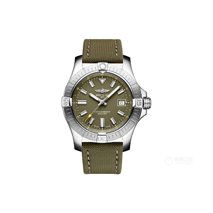 Breitling Men Avenger Watch-0
