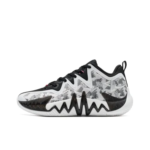 XTEP Cushioning Wear Resistant Low Top Basketball Shoes Men Black/Classic White