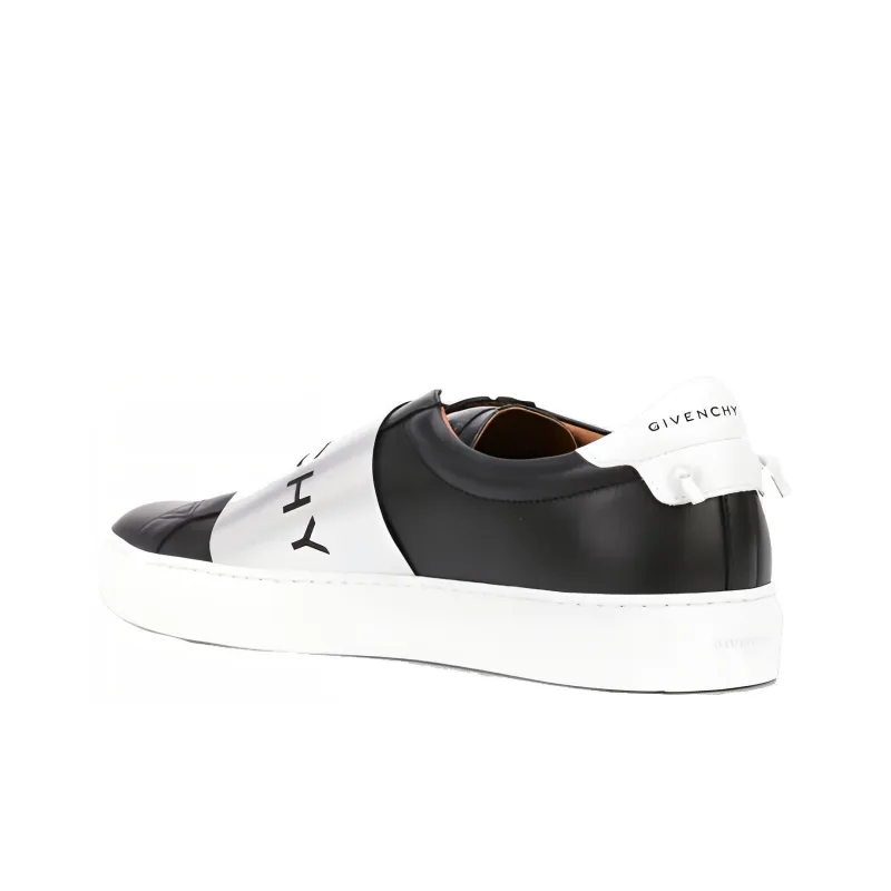 Givenchy Urban Knot 'Black Silver Strap'-2