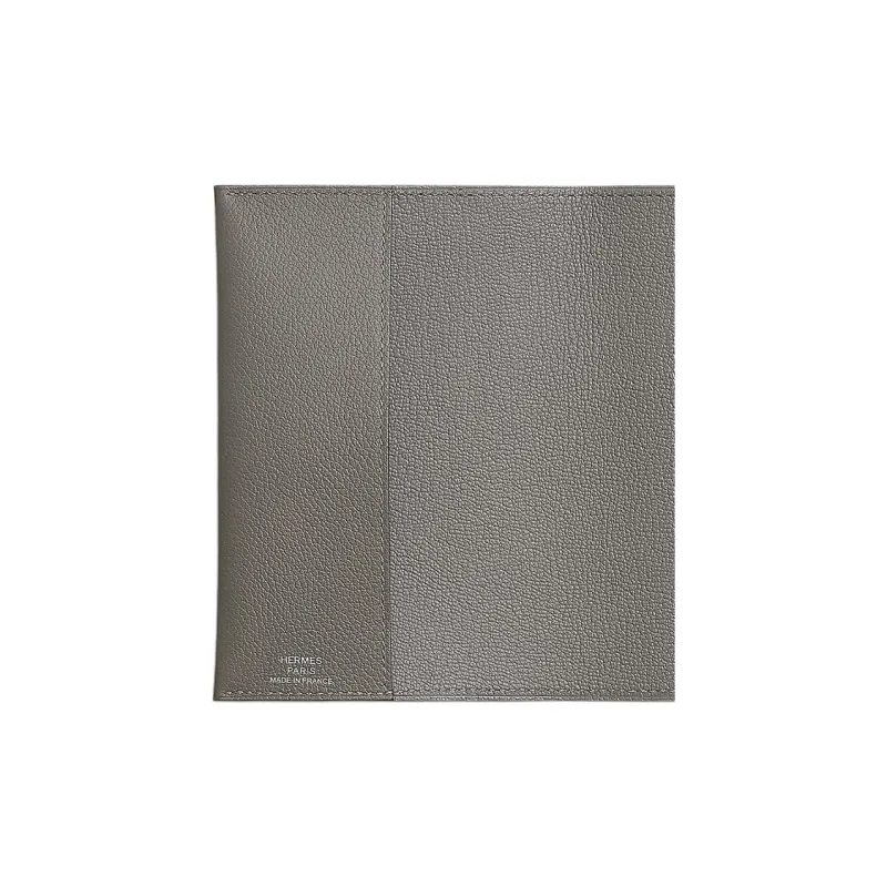 HERMES R.M.S Evercolor Leather Passport Holder Men Rain Cloud Gray-2