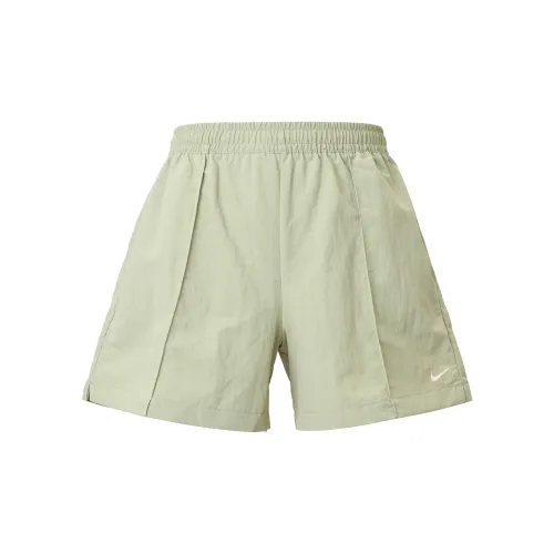 Nike Casual Shorts Women's Horizon Green/Sail White