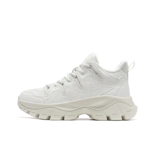 XTEP Chuanxing Lite Warm Slip-Resistant High-Top Casual Shoes Women's Sail White