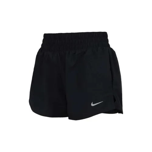 Nike Dri-FIT One Women's Mid-rise 8cm Approx. 2-in-1 Shorts Black