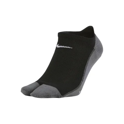 Nike Unisex No-Show Socks