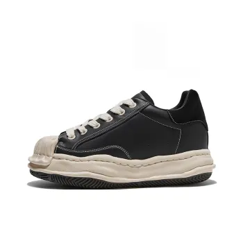 DVO Cushioning, Wear Resistant Low Top Stylish Skateboarding Shoes Unisex Black